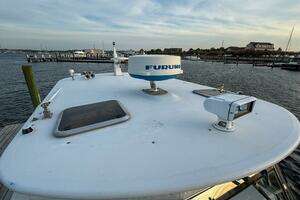 2002 Legacy 34 Express Twin Jet thumbnail 55