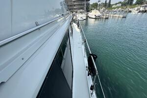 PerfectSeas 42ft Carver Yacht For Sale