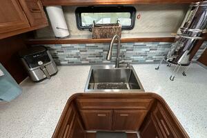 PerfectSeas 42ft Carver Yacht For Sale