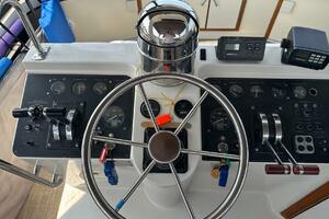 PerfectSeas 42ft Carver Yacht For Sale