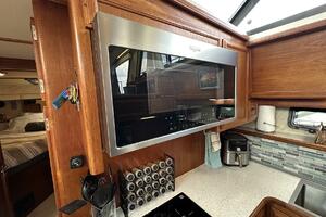 PerfectSeas 42ft Carver Yacht For Sale