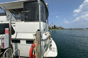 PerfectSeas 42ft Carver Yacht For Sale