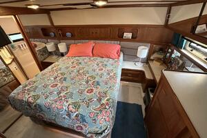 PerfectSeas 42ft Carver Yacht For Sale