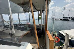 PerfectSeas 42ft Carver Yacht For Sale