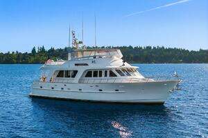2001 Rayburn Custom Yachts Flush Deck thumbnail 1