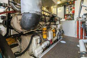 2001 Rayburn Custom Yachts Flush Deck thumbnail 77