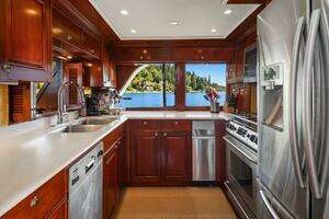 2001 Rayburn Custom Yachts Flush Deck thumbnail 12