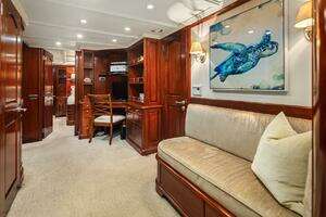 2001 Rayburn Custom Yachts Flush Deck thumbnail 34