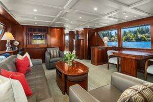 2001 Rayburn Custom Yachts Flush Deck thumbnail 3