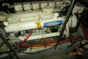 39' Silverton port main engine