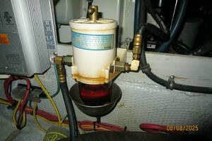 39' Silverton generator Racor fuel filter