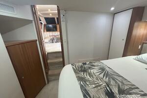 39' Silverton master stateroom forward