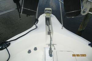 39' Silverton anchor windlass