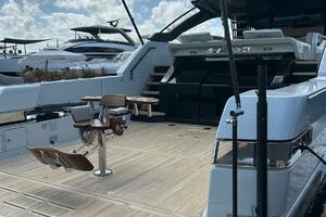 Snack Money 72ft Bluegame Yacht For Sale
