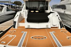 45FT (13.72M) CRUISERS YACHTS