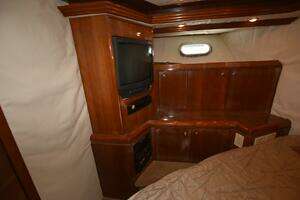 1998 Hatteras 74 Sportdeck thumbnail 35