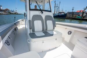 2022 Regulator 31 Dave 098