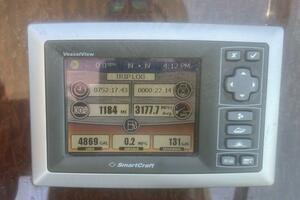 NO WOKE ZONE 33ft Sea Ray Yacht For Sale