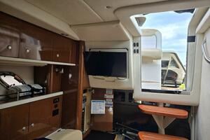 NO WOKE ZONE 33ft Sea Ray Yacht For Sale