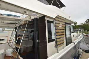 2023 Beneteau Swift Trawler 41 Fly thumbnail 3