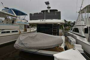 2023 Beneteau Swift Trawler 41 Fly thumbnail 2