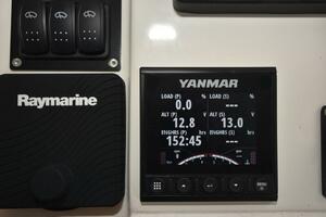 44FT (13.44M) BENETEAU