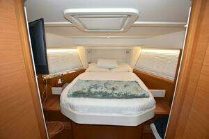 2023 Beneteau Swift Trawler 41 Fly thumbnail 5