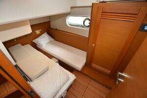 2023 Beneteau Swift Trawler 41 Fly thumbnail 9