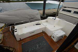 44FT (13.44M) BENETEAU