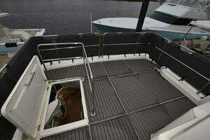 2023 Beneteau Swift Trawler 41 Fly thumbnail 31
