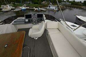 2023 Beneteau Swift Trawler 41 Fly thumbnail 35