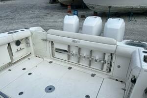 2014 Boston Whaler 350 Outrage cockpit with rear bench seat 