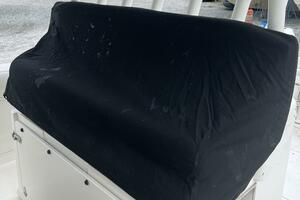 2014 Boston Whaler 350 Outrage Helm Seating Cover