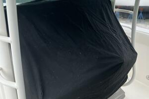 2014 Boston Whaler 350 Outrage Helm Cover