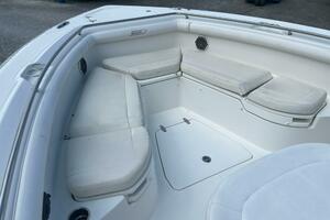 2014 Boston Whaler 350 Outrage Bow Seating looking Starboard