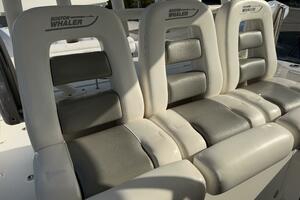 35ft Boston Whaler Yacht For Sale