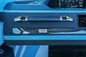 2022 Axopar Brabus Shadow 500 TT thumbnail 10
