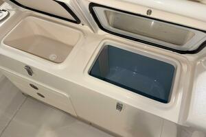 27ft Grady White Yacht For Sale