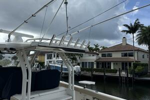 32ft Pursuit Yacht For Sale