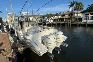 32ft Pursuit Yacht For Sale