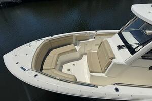 32ft Pursuit Yacht For Sale