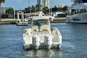 32ft Pursuit Yacht For Sale