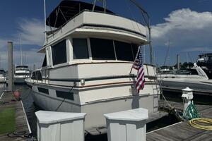 50ft Chris Craft Yacht For Sale