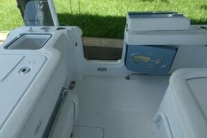 30ft Sea Hunt Yacht For Sale