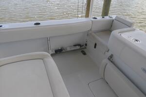 30ft Sea Hunt Yacht For Sale