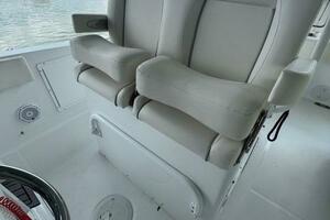 30ft Sea Hunt Yacht For Sale