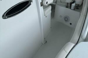 30ft Sea Hunt Yacht For Sale