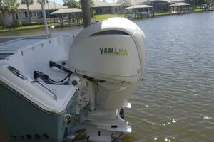 30ft Sea Hunt Yacht For Sale