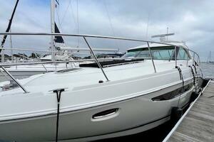 Stay Loose 41ft Sea Ray Yacht For Sale