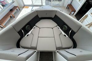 Photo 5550059 for 2026 Four Winns H2  